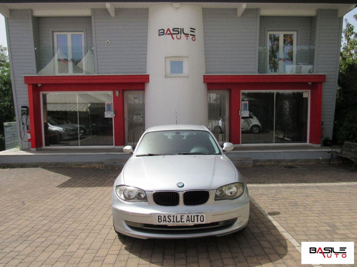 BMW Serie 1 120d cat 5 porte Futura DPF