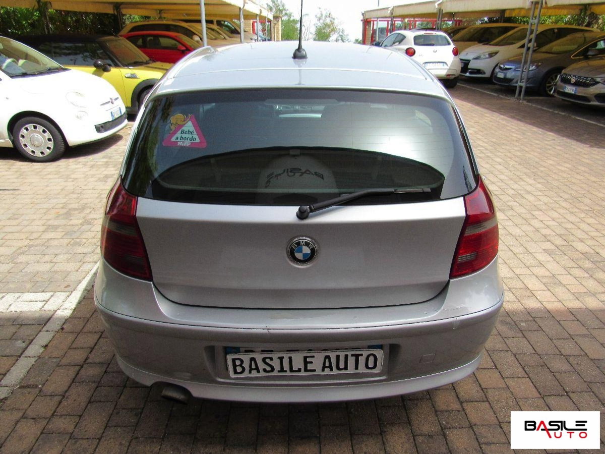 BMW Serie 1 120d cat 5 porte Futura DPF (4)