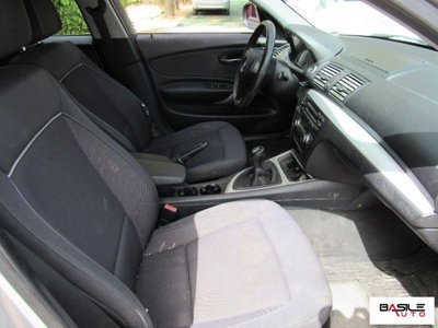BMW Serie 1 120d cat 5 porte Futura DPF (8)