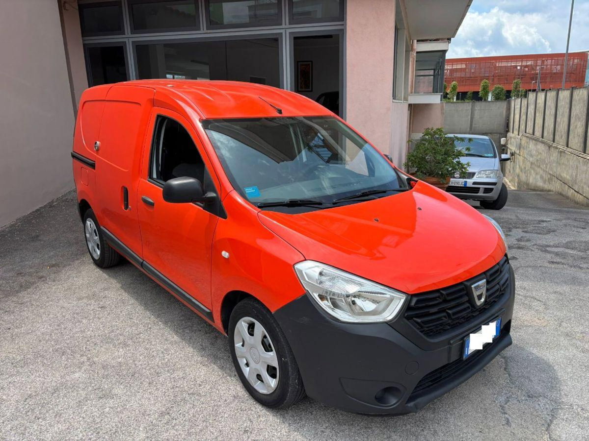Dacia Dokker 1.5 Blue dCi 8V 75CV Essential (6)