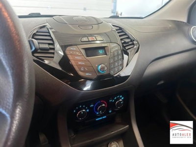 Ford Ka 1.2 8V 69CV (11)