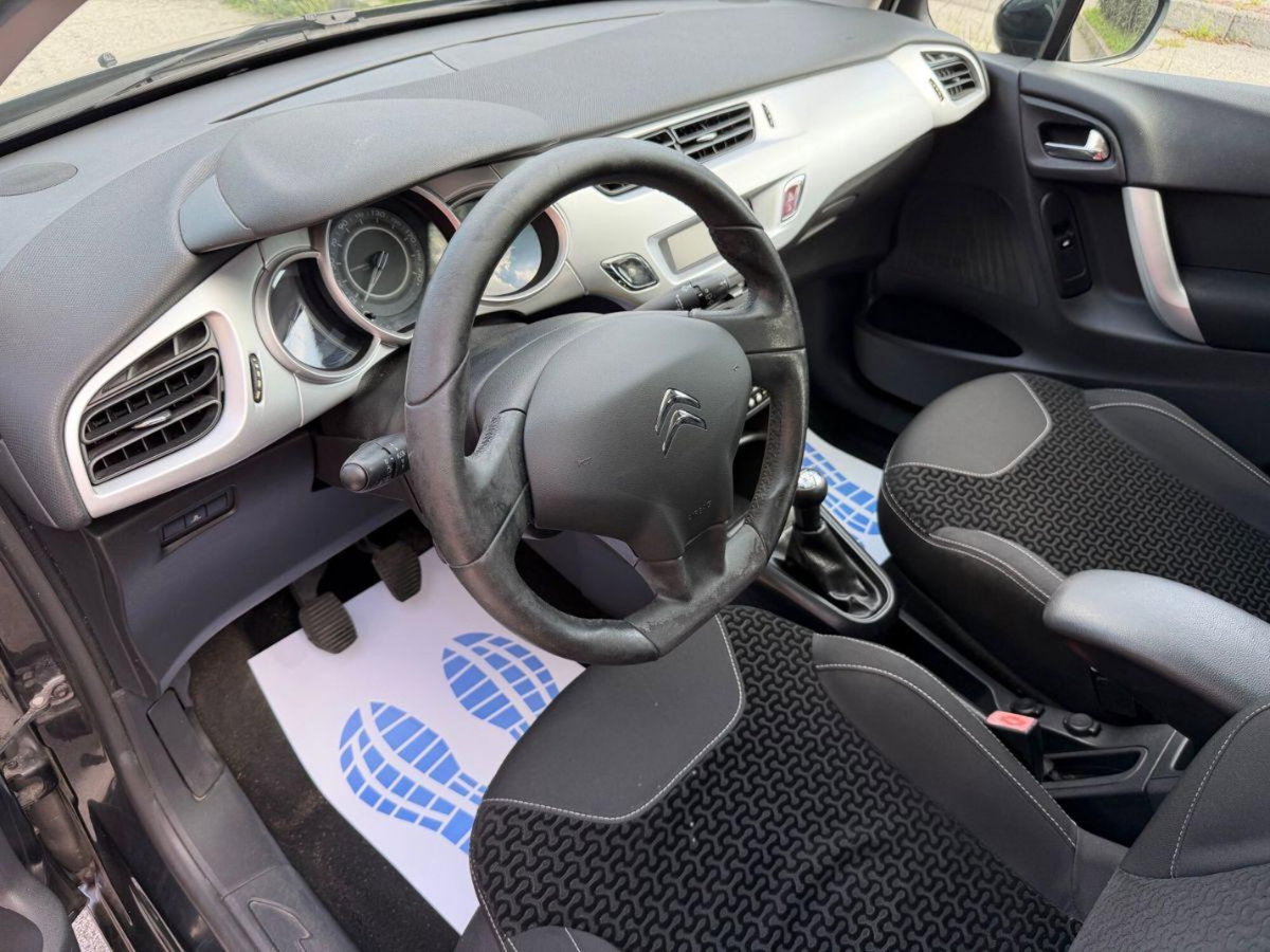 Citroen C3 1.1 Seduction (11)