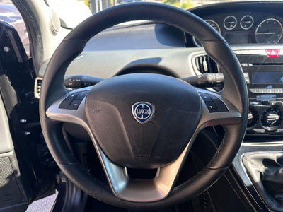 Lancia Ypsilon 1.3 MJT 16V 95 CV 5 porte S&S Elefantino (12)