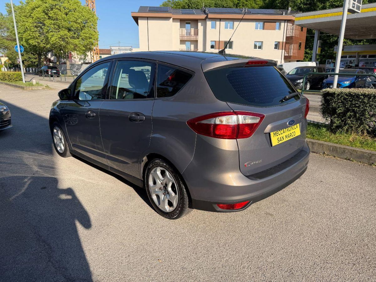 Ford C-Max 1.6 TDCi 115CV Titanium (6)