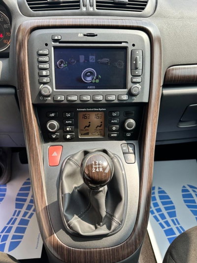 Fiat Croma 2.2 Mpi 16V Active (16)