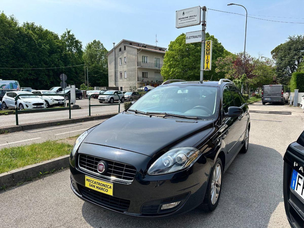 Fiat Croma 2.2 Mpi 16V Active (3)