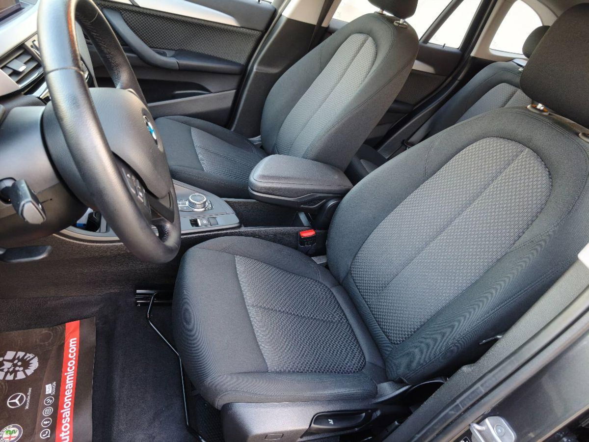 BMW X1 sDrive18d xLine Plus (10)