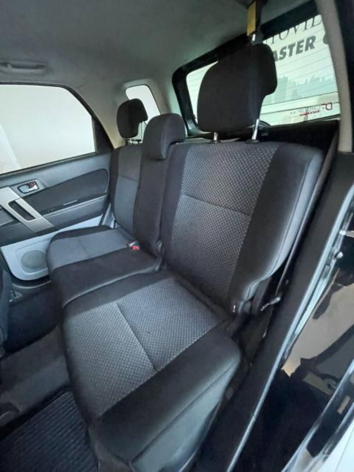 Daihatsu Terios 1.5 4WD Hiro (18)