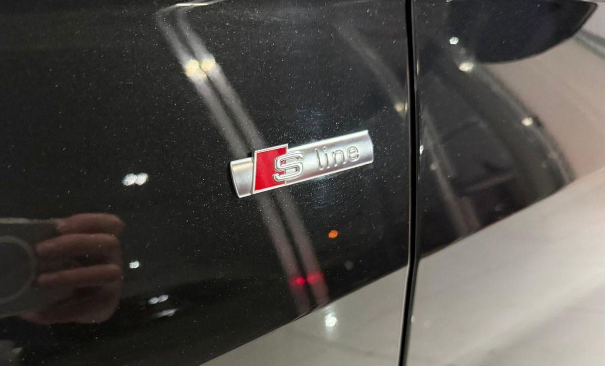 Audi A6 50 3.0 TDI quattro tiptronic Business (6)