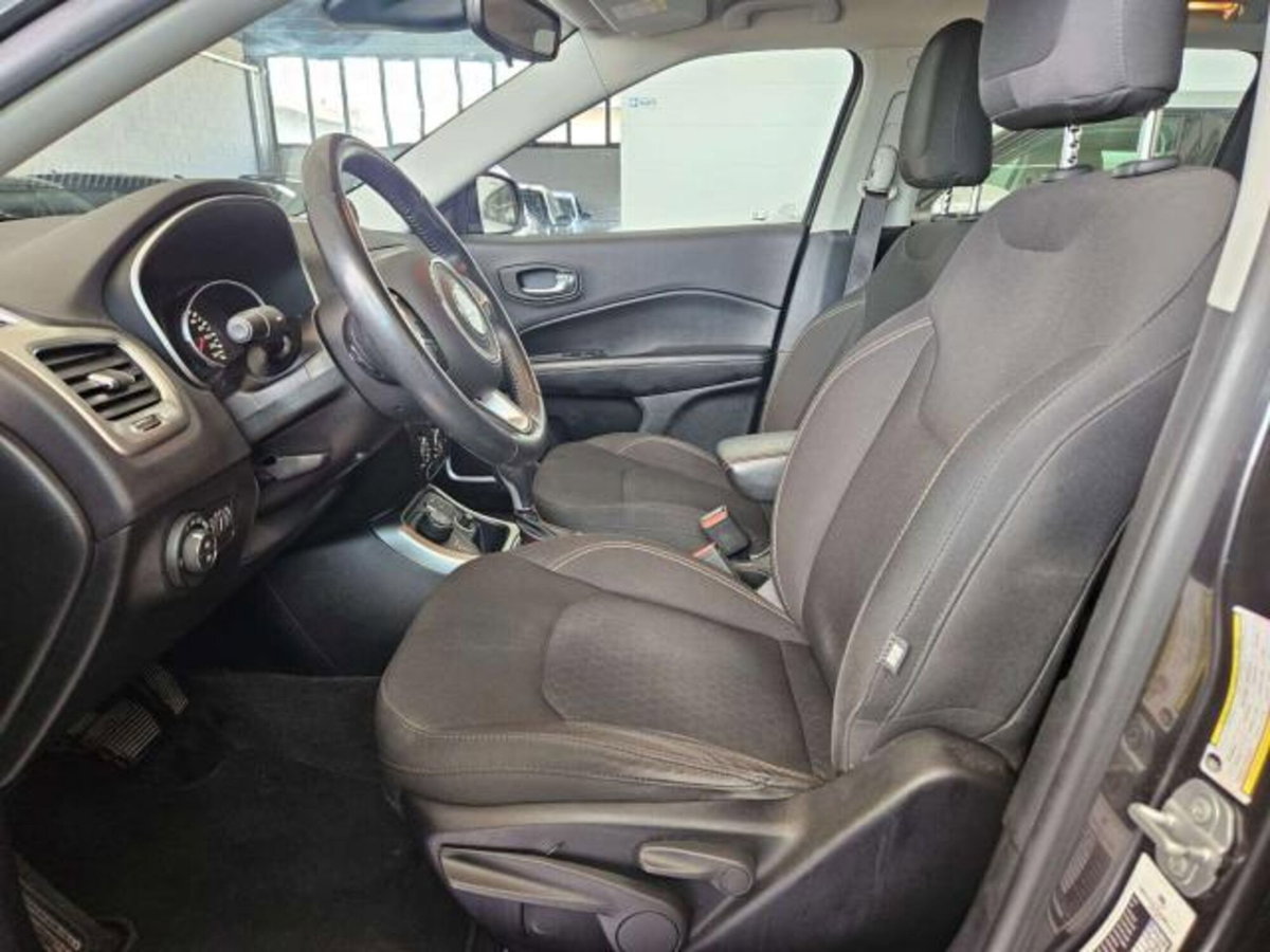 Jeep Compass 2.0 Multijet II aut. 4WD Longitude (7)