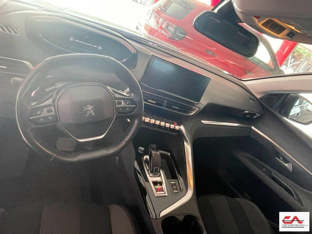 Peugeot 3008 BlueHDi 130 S&S EAT8 GT Pack (6)