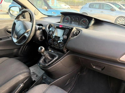 Lancia Ypsilon 1.2 69 CV 5 porte GPL Ecochic Gold (7)
