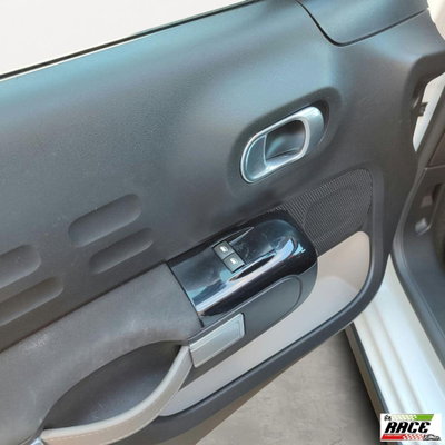 Citroen C3 BlueHDi 100 S&S Shine (12)