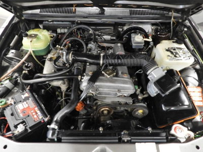 Alfa Romeo Alfetta 2.0i Quadrifoglio Oro (6)