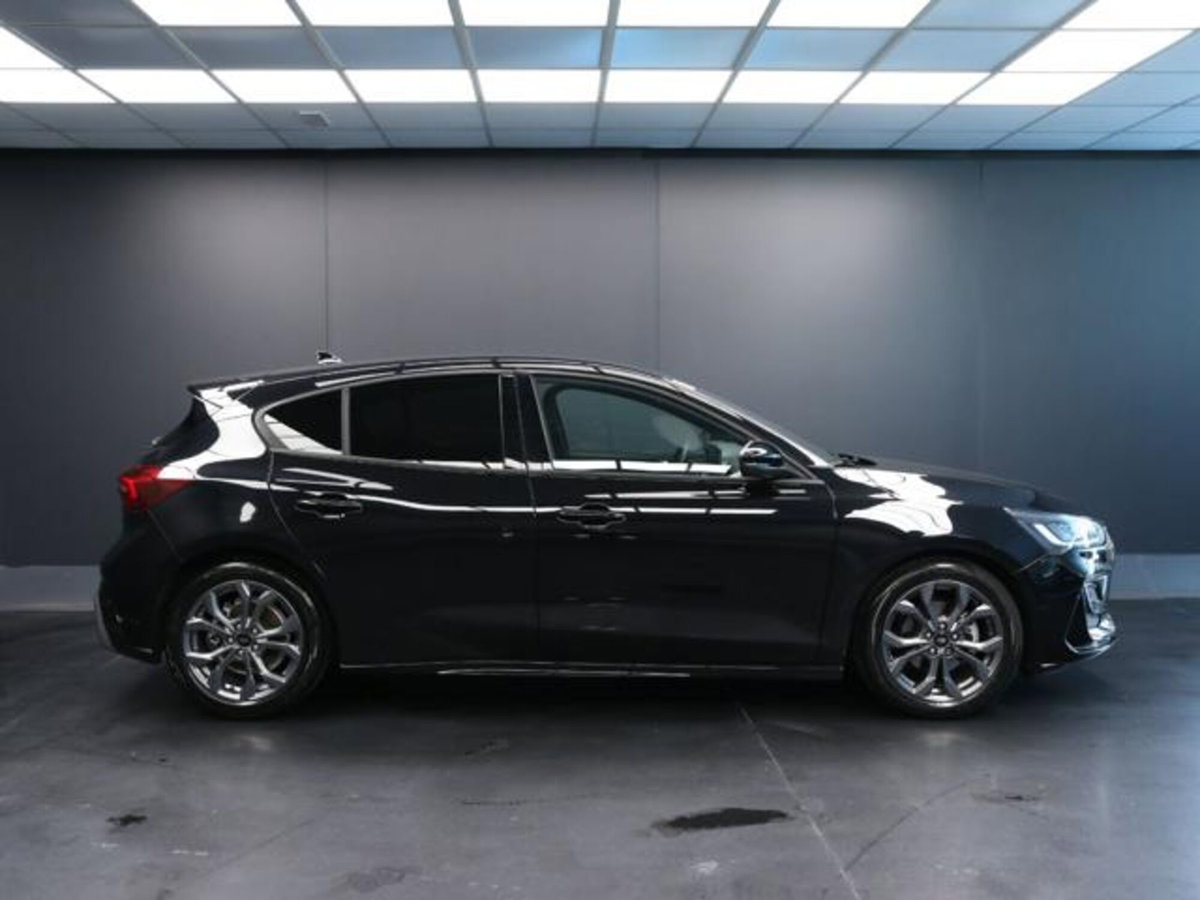 Ford Focus 1.5 EcoBlue 115 CV automatico 5p. ST-Line Style (6)