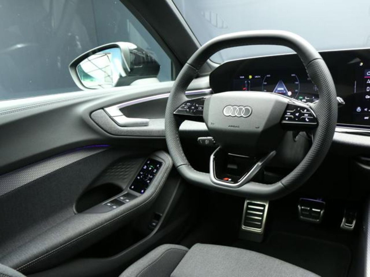 Audi A5 Avant 2.0 tdi mhev+ S line edition 204cv s-tronic (13)