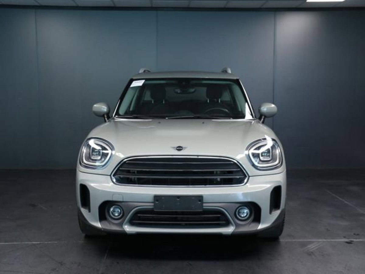 MINI Mini Countryman 1.5 Cooper Essential Countryman (2)