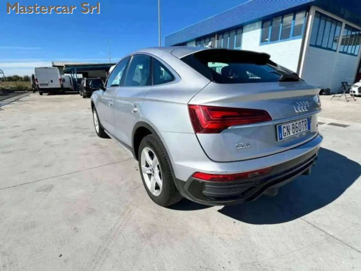 Audi Q5 Sportback Sportback 40 2.0 tdi mhev 12V quattro s-tronic (5)