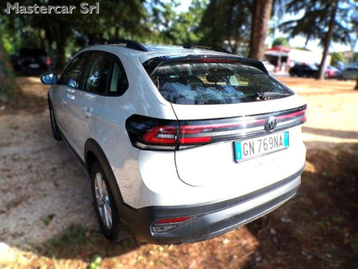 Volkswagen Taigo 1.0 tsi Life 95cv (8)