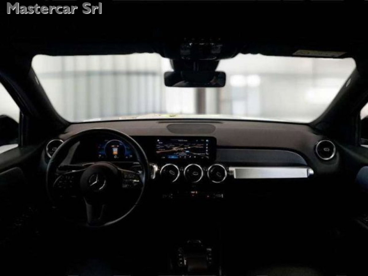 Mercedes-Benz GLB 200 d Business Extra auto 7p.ti (4)
