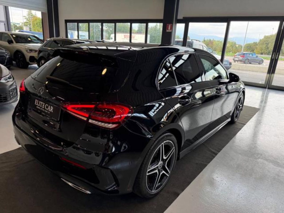 Mercedes-Benz Classe A Sedan 180 d Automatic 4p. Premium (7)