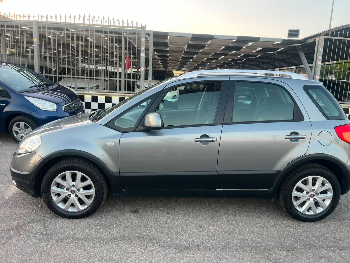 Fiat Sedici 2.0 MJT 16V DPF 4x2 Emotion (8)