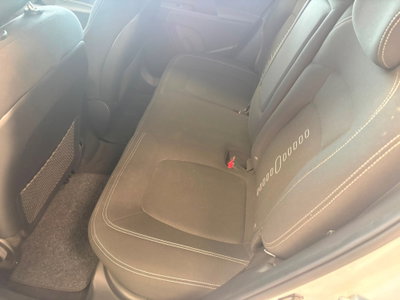 Kia Sportage 1.7 CRDI VGT 2WD Cool (18)