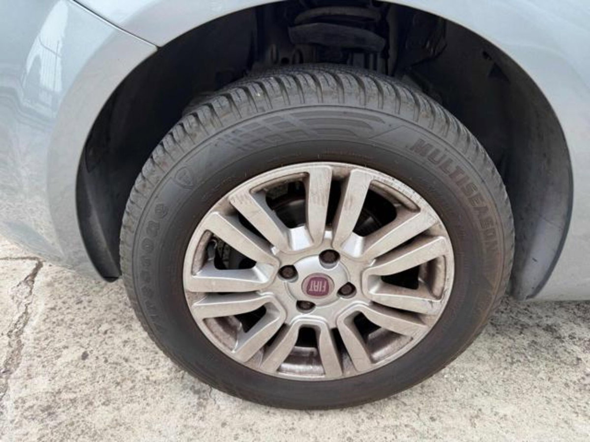 Fiat Grande Punto 1.4 5 porte Actual EasyPower (6)