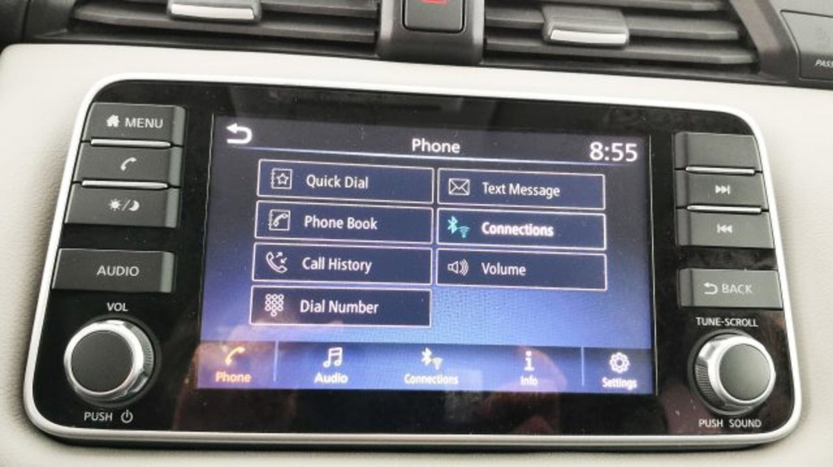 Nissan Micra IG-T 100 Xtronic 5 porte Acenta (11)