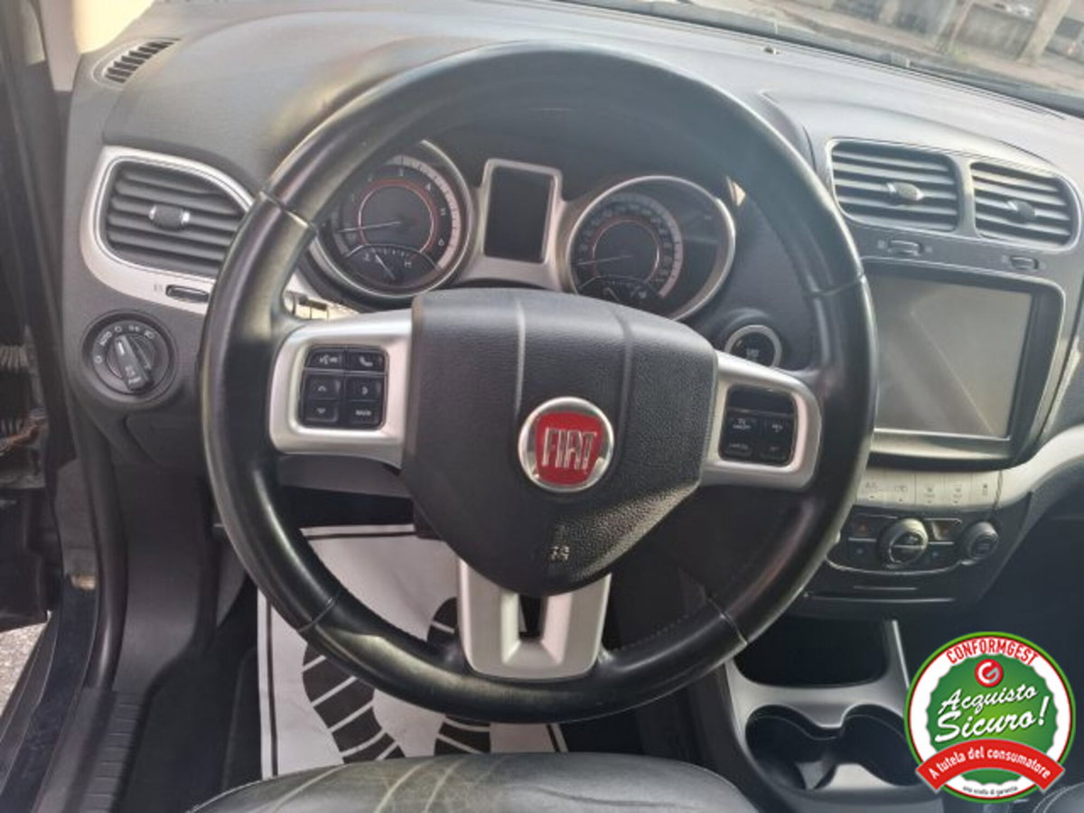 Fiat Freemont 2.0 Mjt 170 CV 4x4 Automatica Lounge (12)