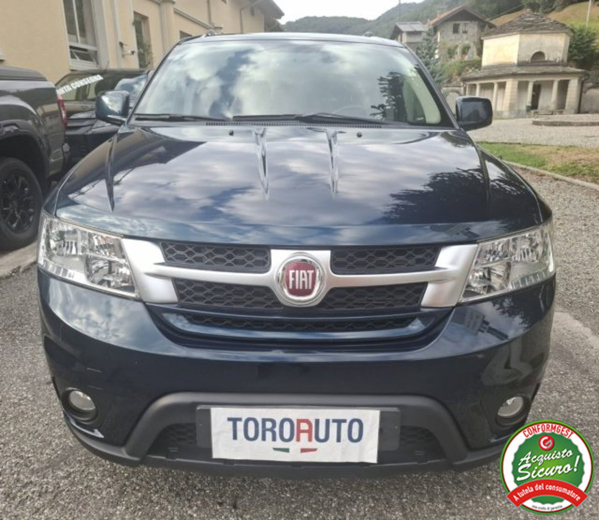 Fiat Freemont 2.0 Mjt 170 CV 4x4 Automatica Lounge (2)