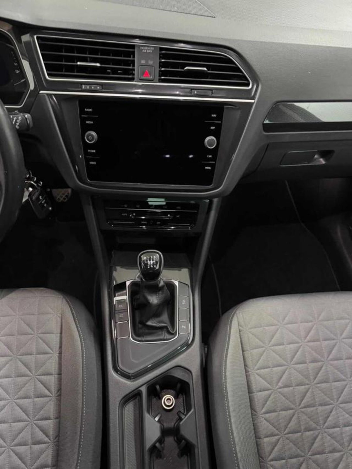 Volkswagen Tiguan 1.5 TSI 150 CV ACT Life (5)