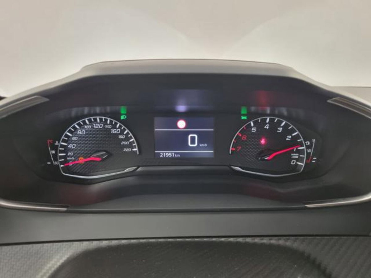 Peugeot 208 1.2 puretech Active s&s 75cv (13)