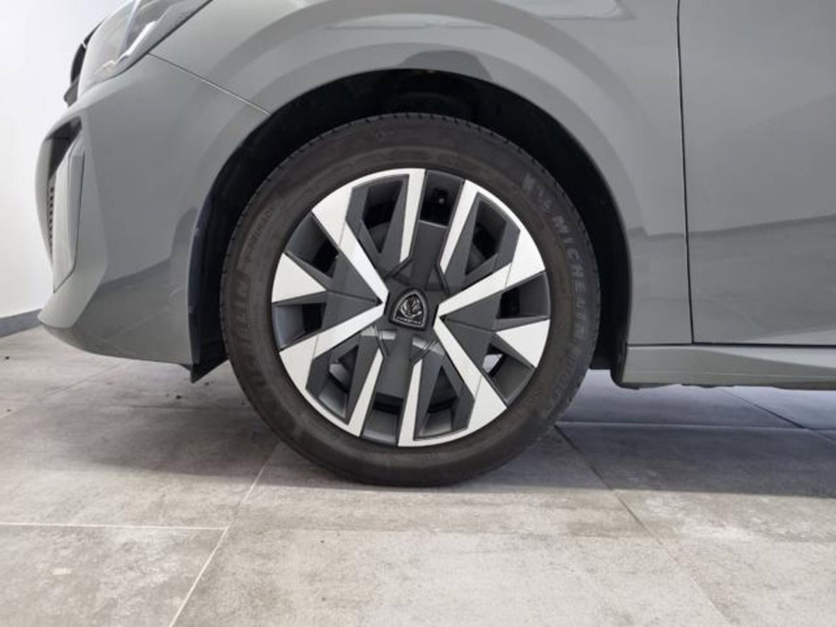Peugeot 208 1.2 puretech Active s&s 75cv (15)