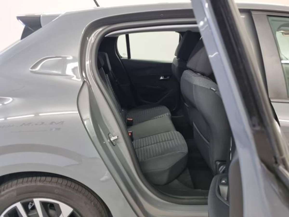 Peugeot 208 1.2 puretech Active s&s 75cv (8)