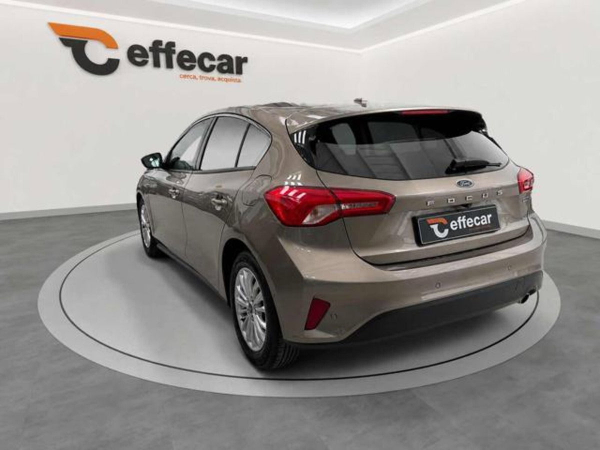 Ford Focus 1.5 EcoBlue 120 CV aut. 5p. Active Design (4)
