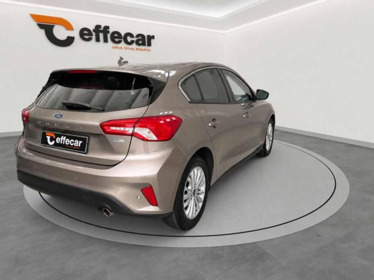 Ford Focus 1.5 EcoBlue 120 CV aut. 5p. Active Design (6)