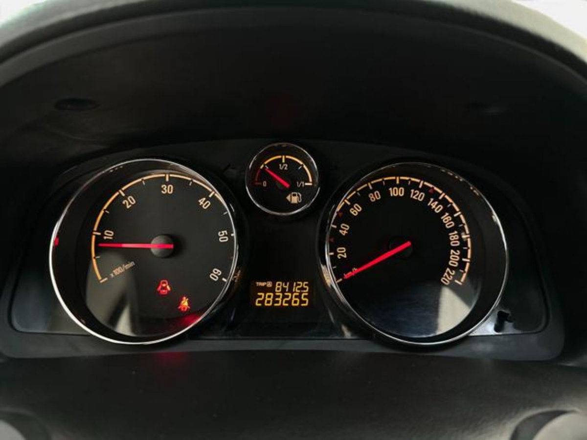 Opel Antara 2.2 CDTI 163CV Cosmo (9)