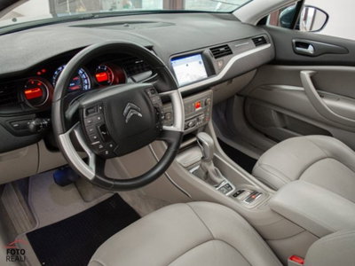 Citroen C5 2.0 HDi 163 aut. Executive (8)