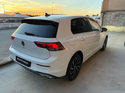Volkswagen Golf Variant 2.0 TDI SCR DSG Life (5)