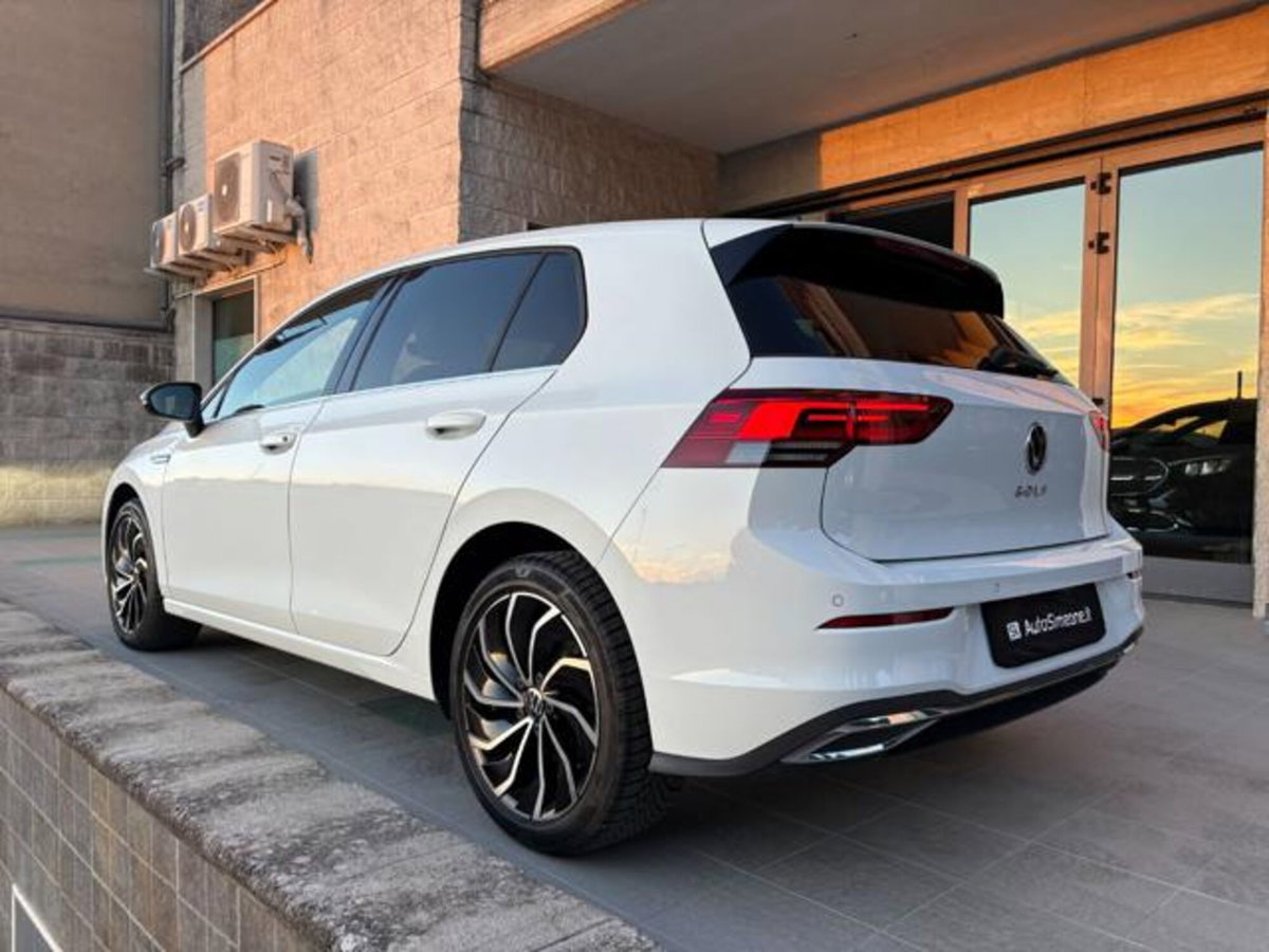 Volkswagen Golf Variant 2.0 TDI SCR DSG Life (7)