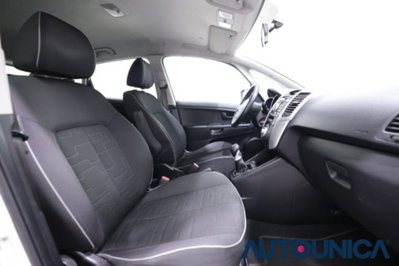 Kia Venga 1.4 CVVT LX Easy (10)