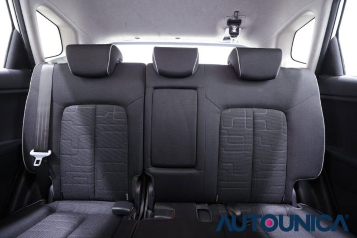 Kia Venga 1.4 CVVT LX Easy (11)