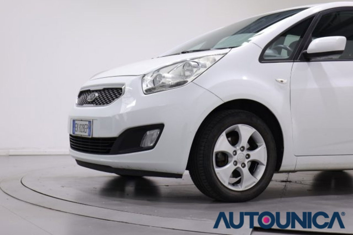 Kia Venga 1.4 CVVT LX Easy (12)