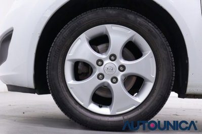 Kia Venga 1.4 CVVT LX Easy (14)