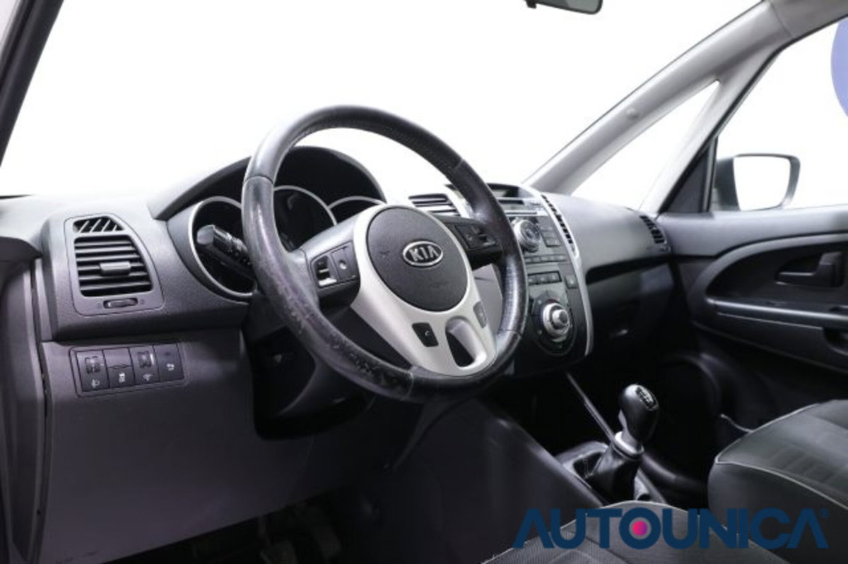 Kia Venga 1.4 CVVT LX Easy (5)