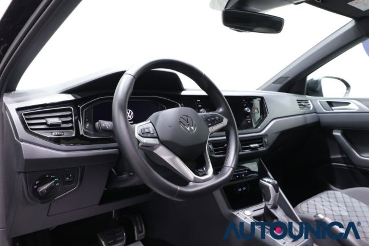 Volkswagen Taigo 1.0 TSI 110 CV DSG R-Line (5)
