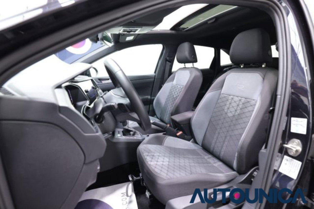 Volkswagen Taigo 1.0 TSI 110 CV DSG R-Line (6)