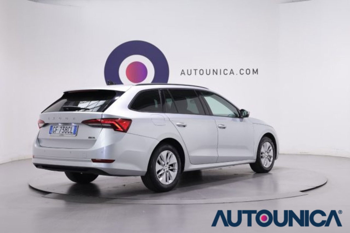 Skoda Octavia Station Wagon 1.0 e-TEC DSG Wagon Style (15)