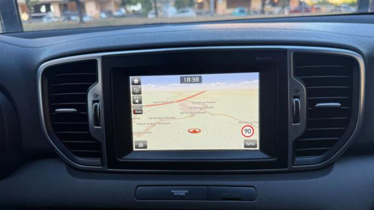 Kia Sportage 1.7 CRDI 2WD Class (10)